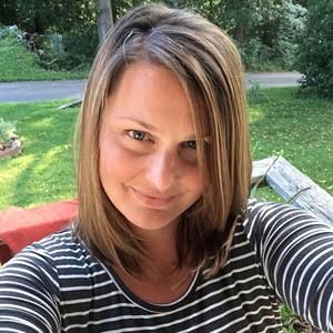 Meet your Posher, April